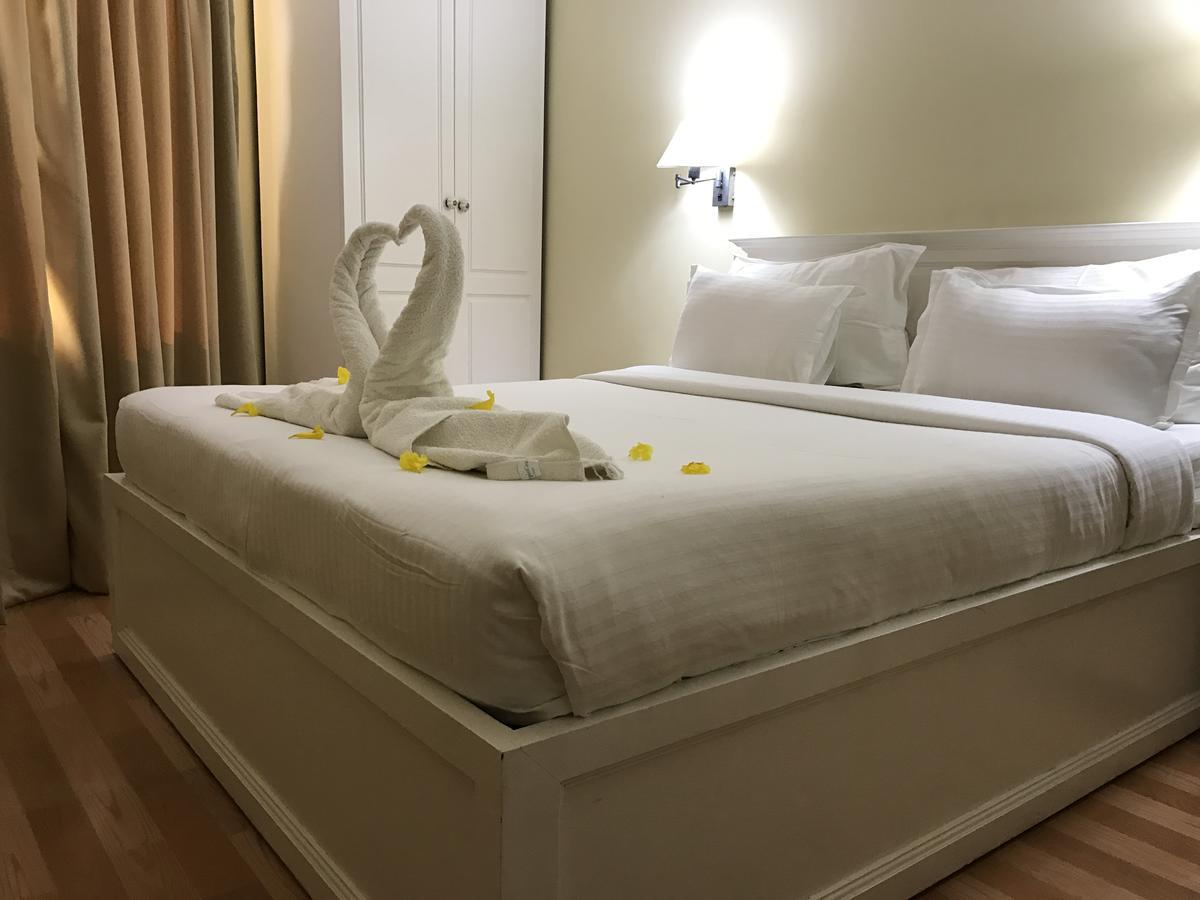 Daffodils Spice Court Kochi Exterior foto
